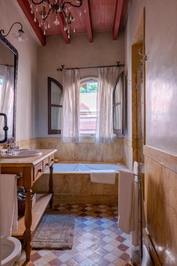 Casa de Férias Exclusiva Casa En El Centro Historico De Sevilha